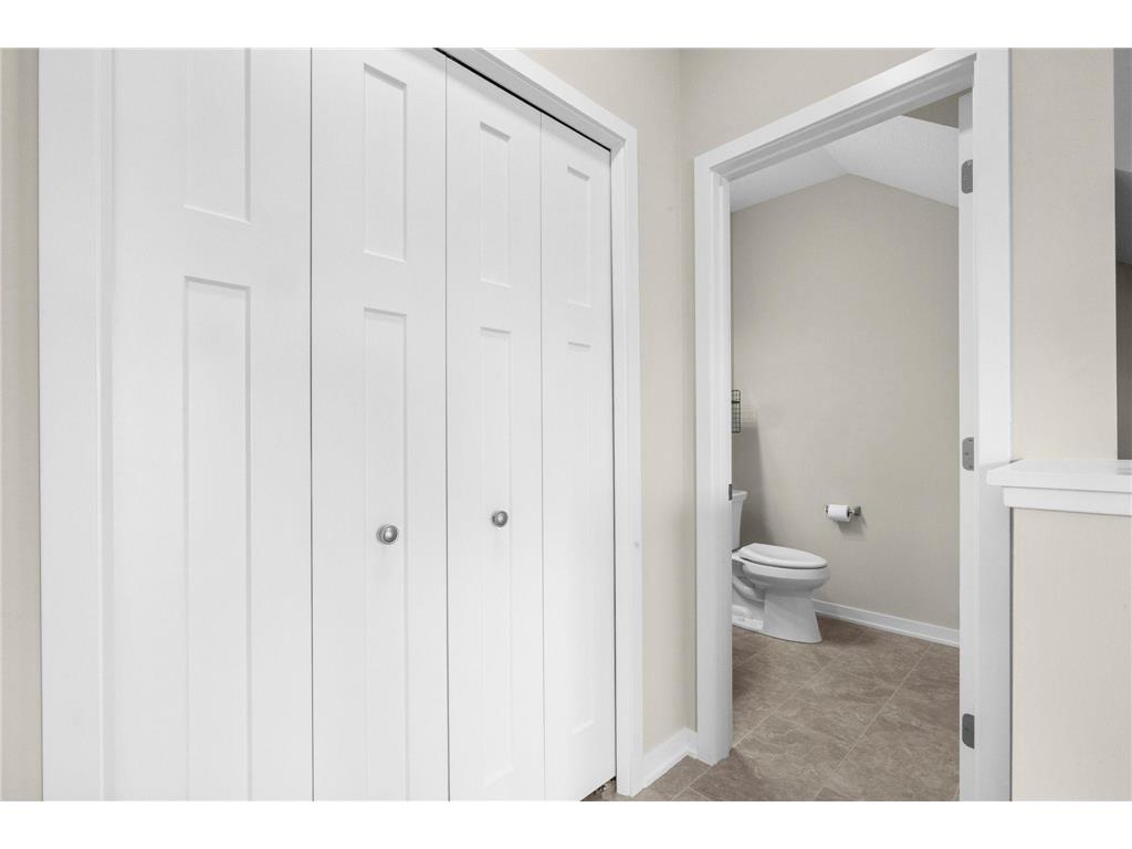 2673 New Century Place E Maplewood MN 55119 7082866 image27