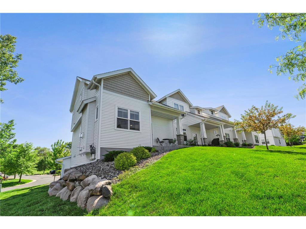 2673 New Century Place E Maplewood MN 55119 7082866 image4