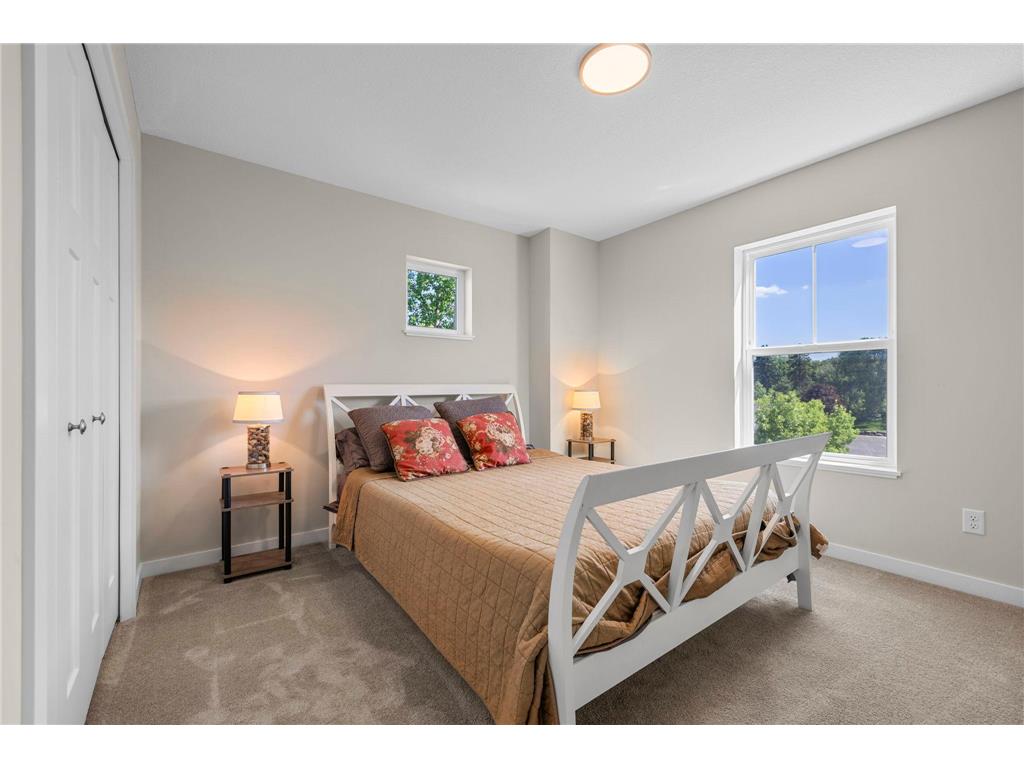 2673 New Century Place E Maplewood MN 55119 7082866 image44