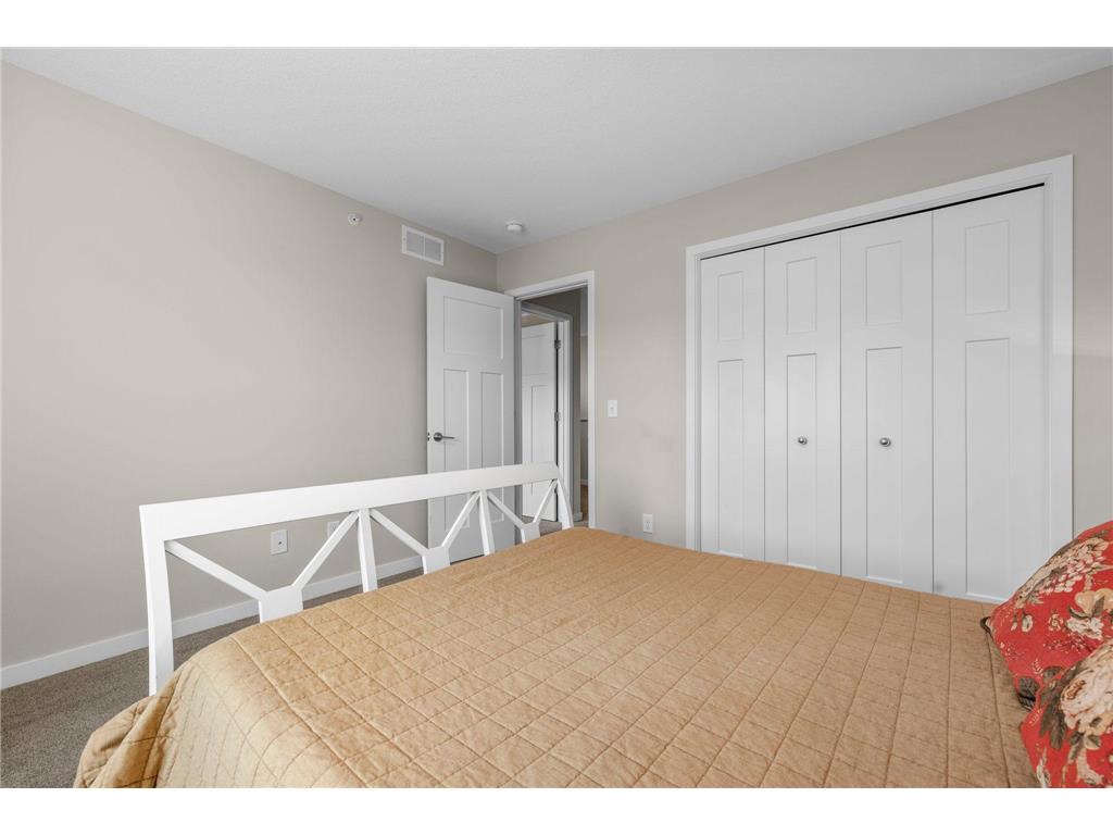 2673 New Century Place E Maplewood MN 55119 7082866 image46