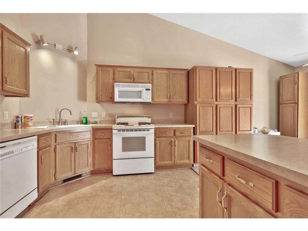 2674 Cutters Grove Circle Anoka MN 55303 7105184 image10