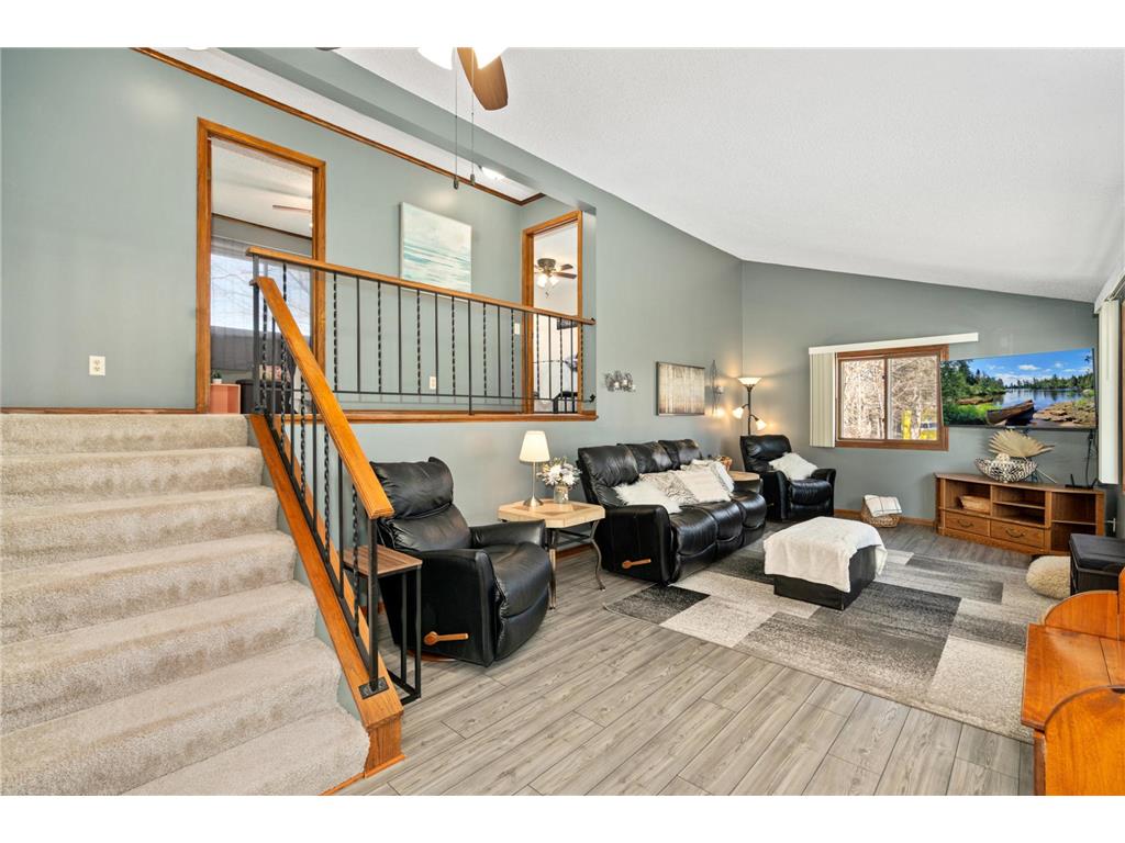 26762 Lofton Avenue Chisago Lake Twp MN 55013 - Green 7053631 image5