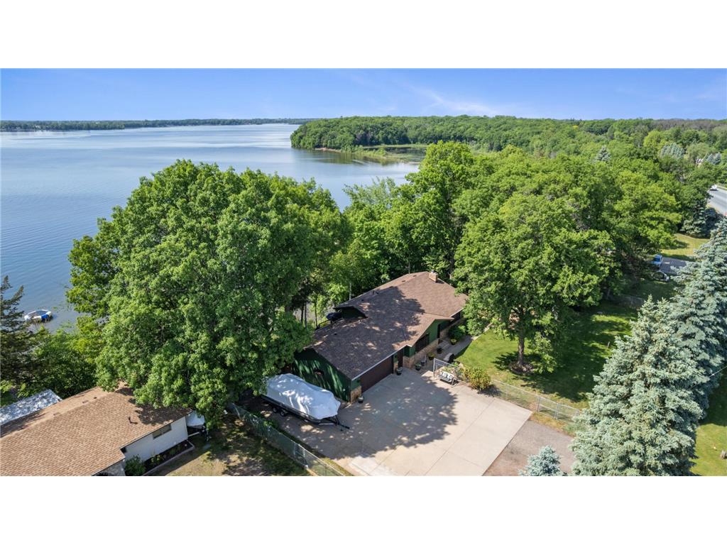 26762 Lofton Avenue Chisago Lake Twp MN 55013 - Green 7108206 image1