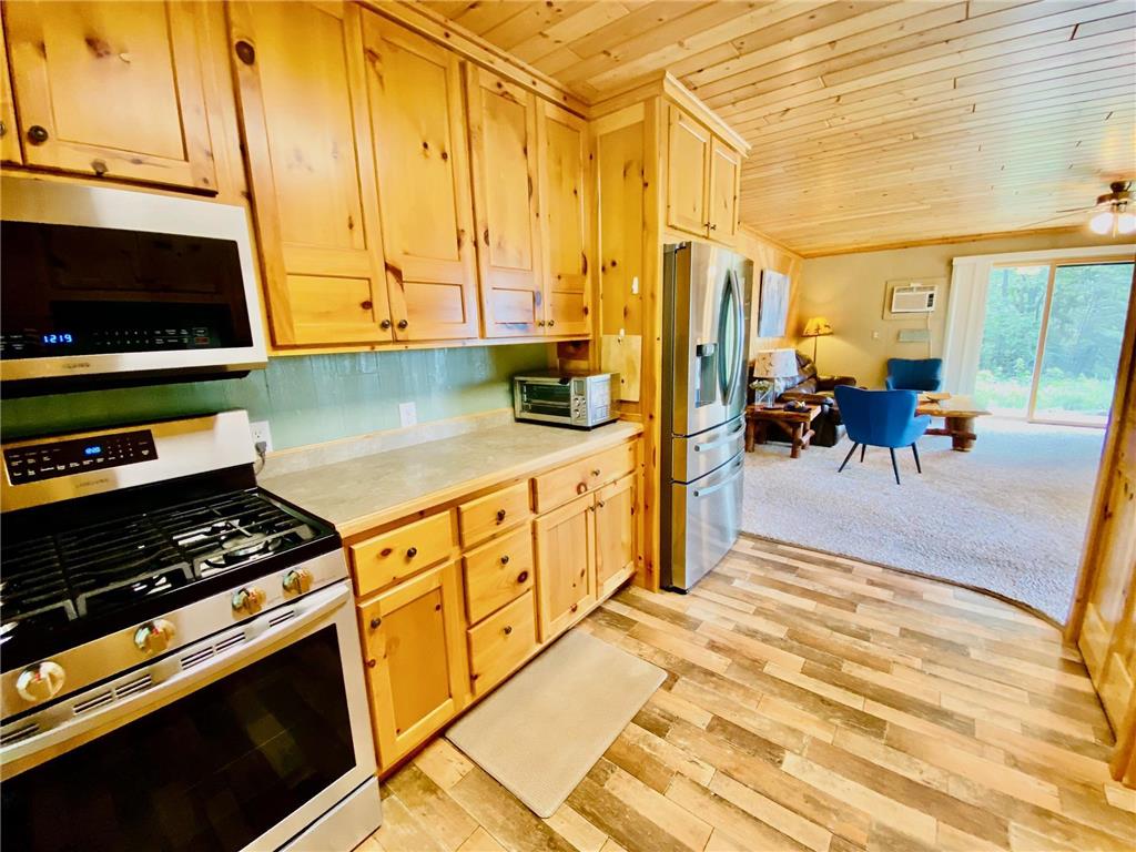 26775 Freedom Valley Drive Bayview Twp WI 54891 7058052 image6
