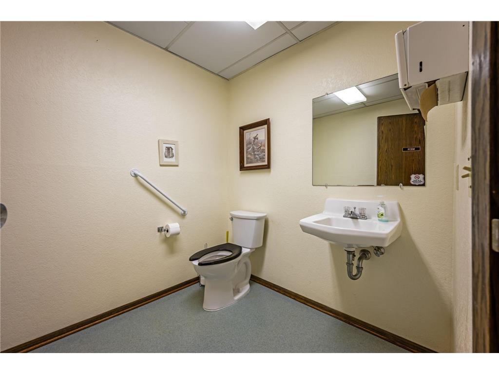 2679 Albion Avenue #103 Fairmont MN 56031 7049448 image29