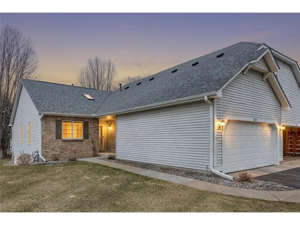 2679 Lake Court Circle Mounds View MN 55112 7045048 image1