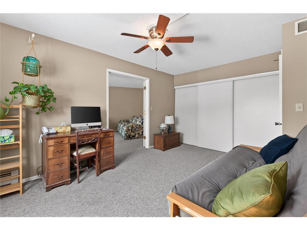 2680 Oxford Street N #125 Roseville MN 55113 7013602 image17