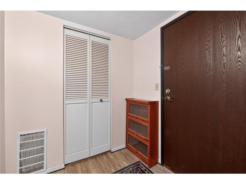 2680 Oxford Street N #125 Roseville MN 55113 7013602 image4