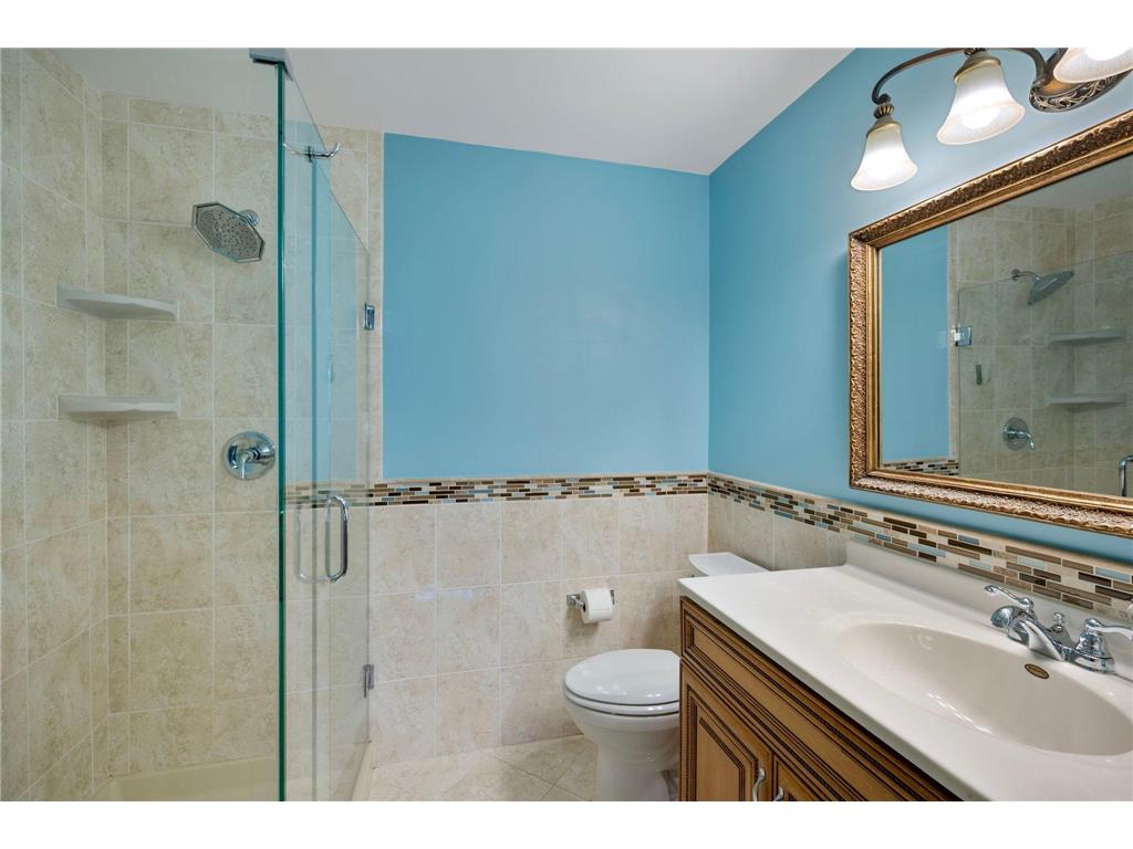 2680 Oxford Street N #126 Roseville MN 55113 6802198 image9