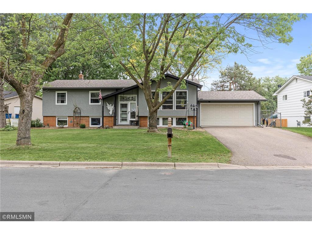 2680 Riviera Drive N White Bear Lake MN 55110 - Priebe Lake 6536739 image1