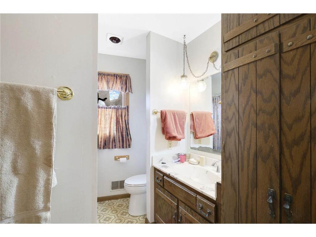 2680 S Shore Drive Prior Lake MN 55372 - Spring 6698874 image19