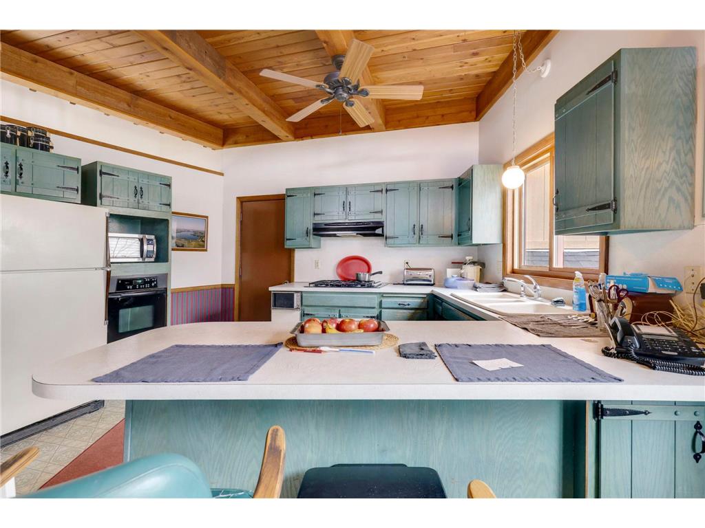 2680 S Shore Drive Prior Lake MN 55372 - Spring 6698874 image8