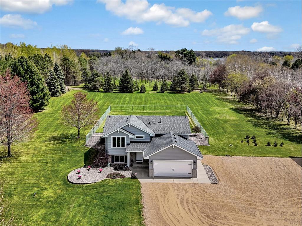 26807 James Avenue Chisago City MN 55013 7059505 image4
