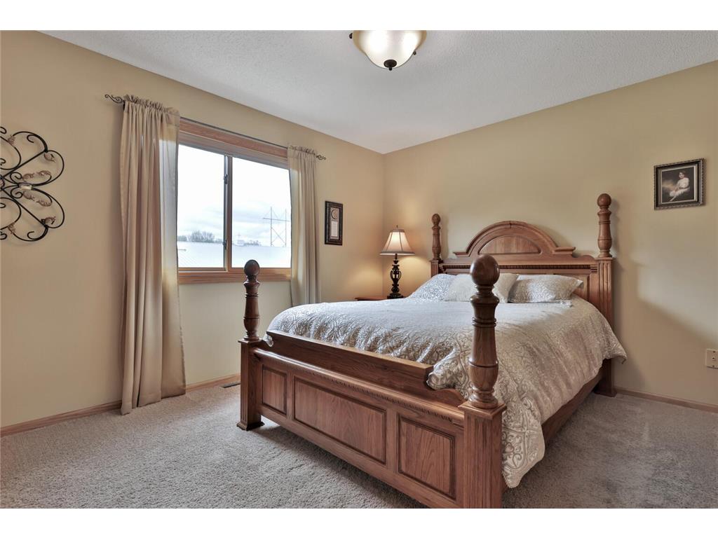 26807 James Avenue Chisago City MN 55013 7059505 image46