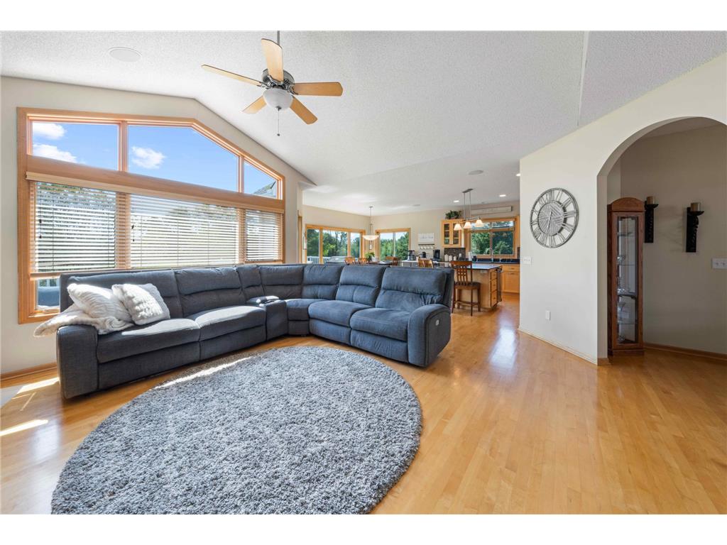 26811 Stirling Court Elko New Market MN 55020 7064391 image11