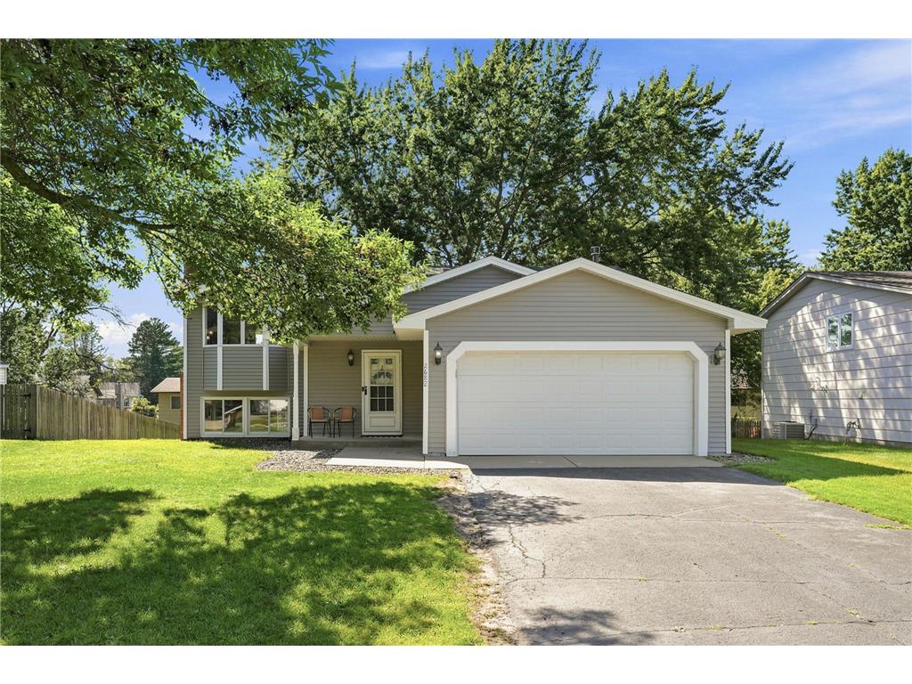 2682 Guthrie Avenue N Oakdale MN 55128 7109573 image1
