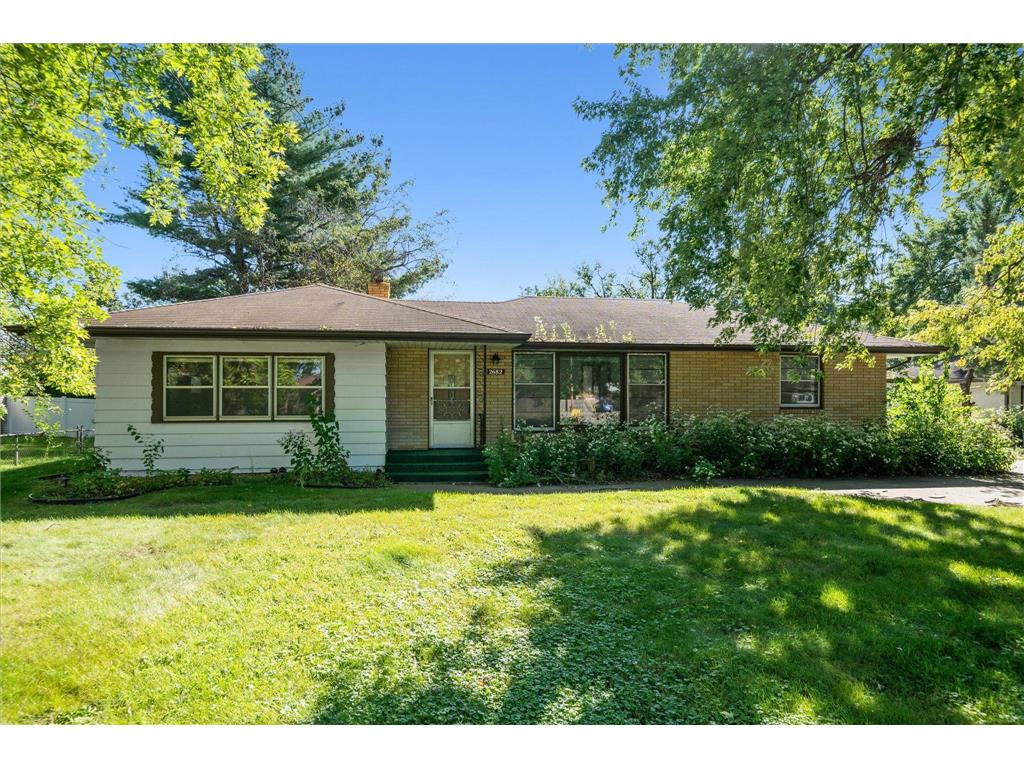 2682 Hamline Avenue N Roseville MN 55113 6594270 image1