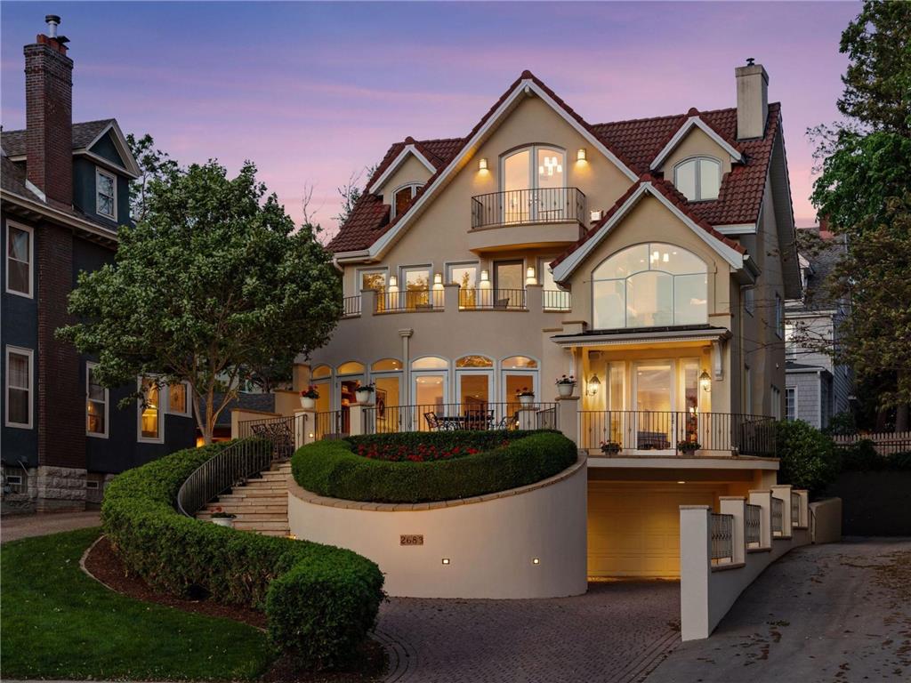 2683 E Lake Of The Isles Parkway Minneapolis MN 55408 - Lake of the Isles 6719204 image1