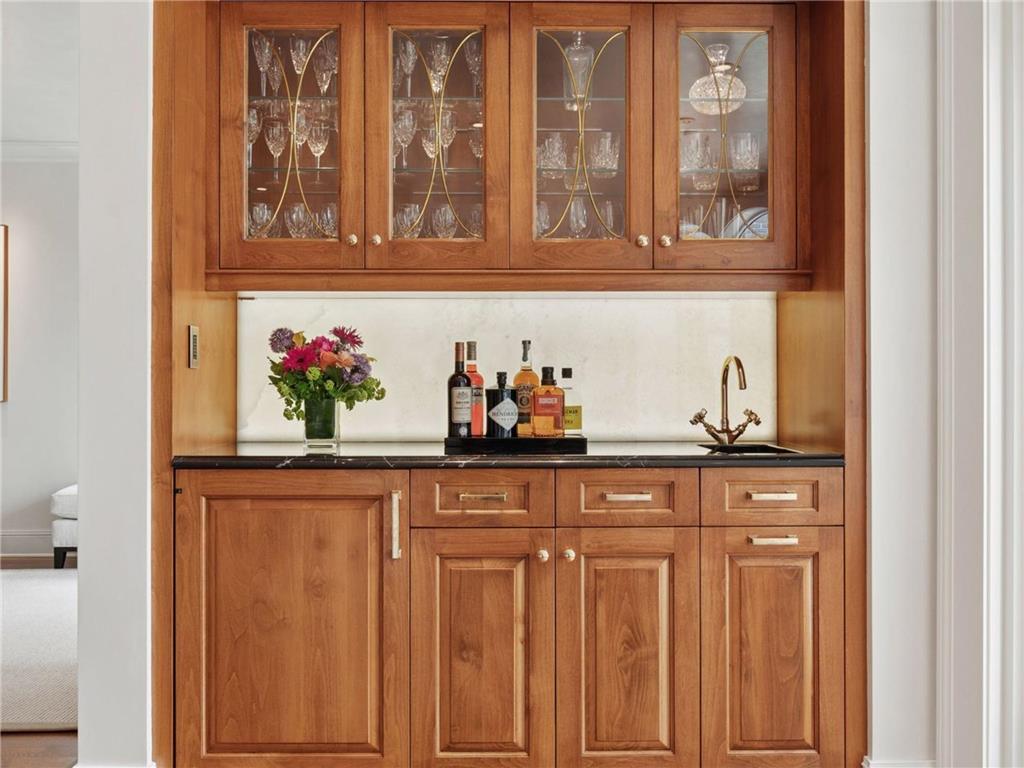 2683 E Lake Of The Isles Parkway Minneapolis MN 55408 - Lake of the Isles 6719204 image12