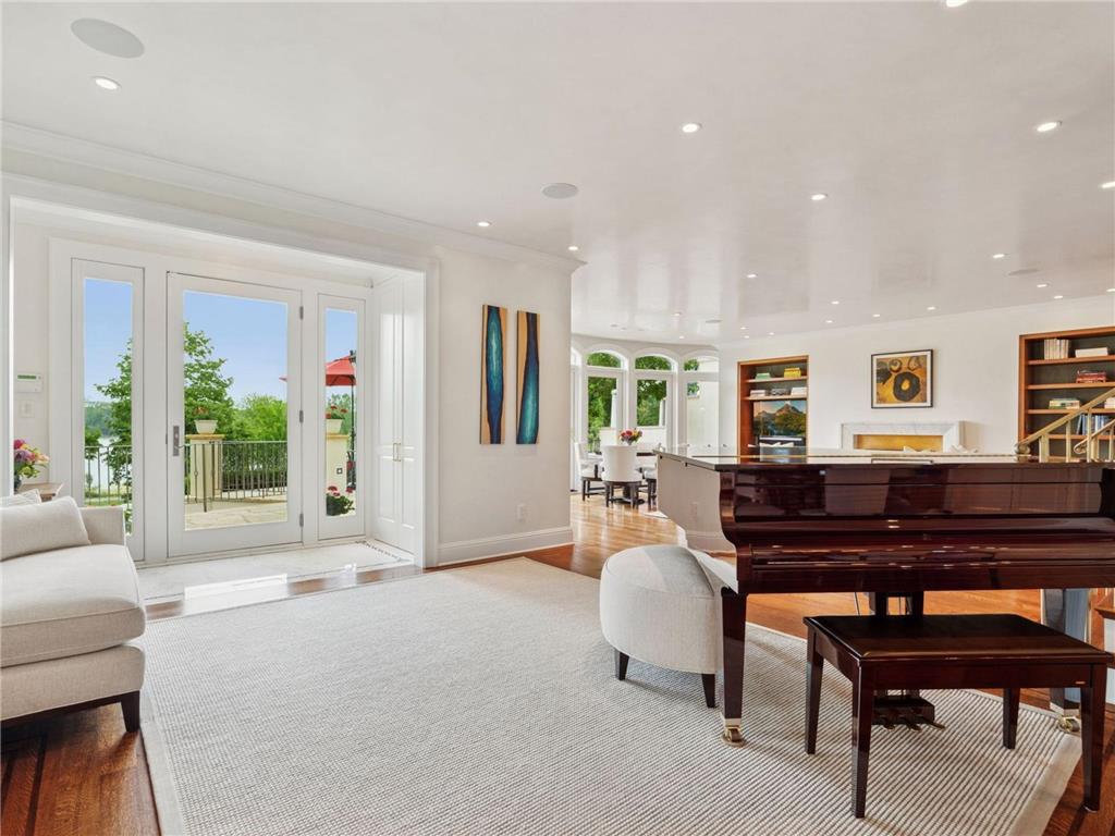 2683 E Lake Of The Isles Parkway Minneapolis MN 55408 - Lake of the Isles 6719204 image3