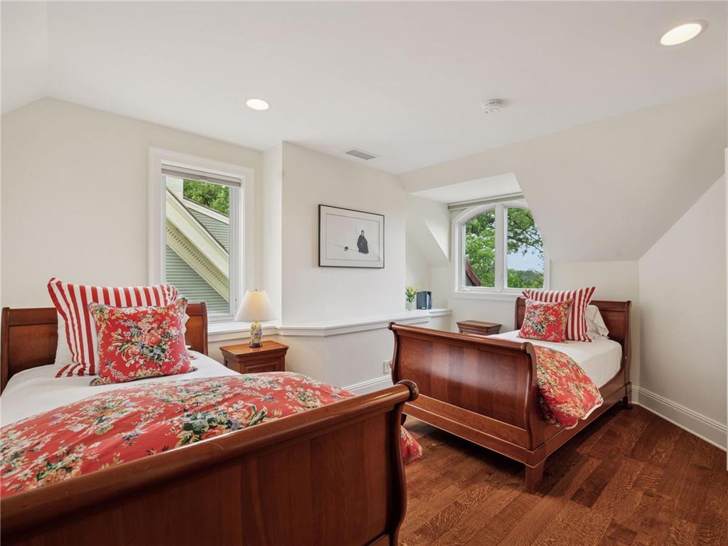 2683 E Lake Of The Isles Parkway Minneapolis MN 55408 - Lake of the Isles 6719204 image36