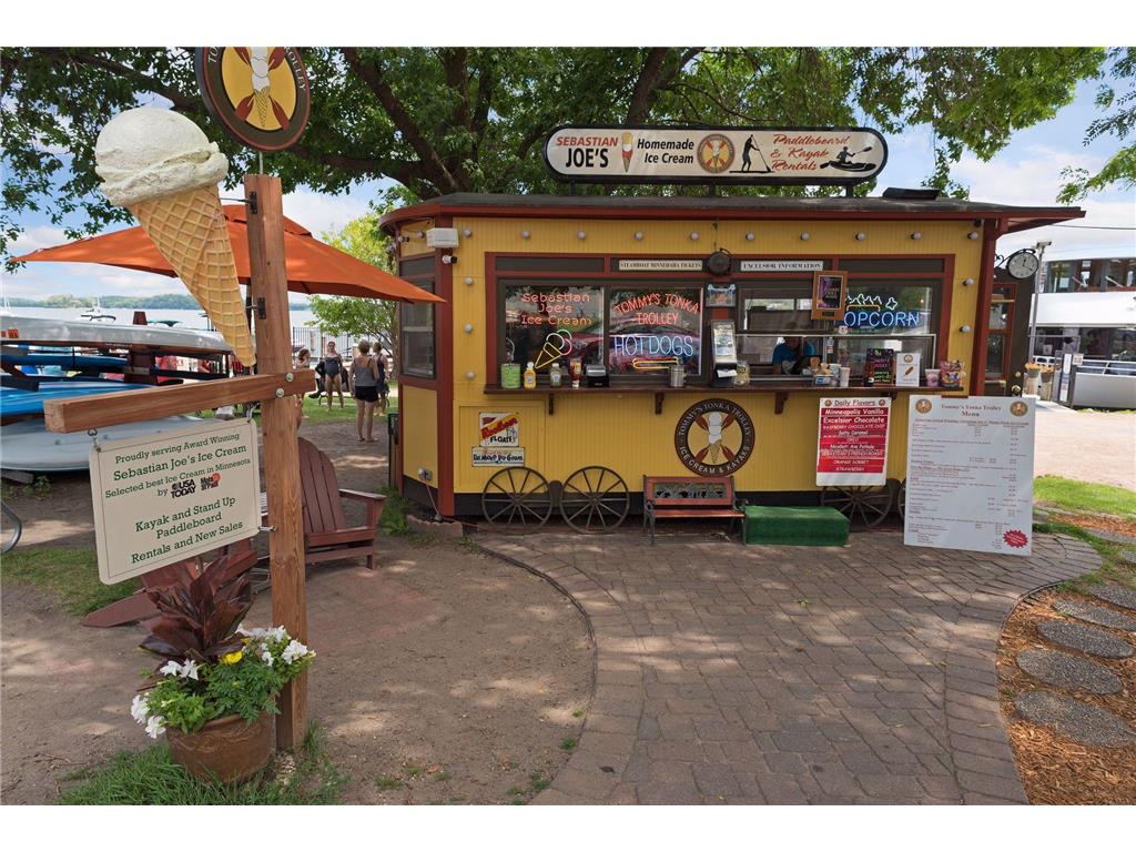 2685 Shadywood Road Orono MN 55331 - Lake Minnetonka 7048677 image13