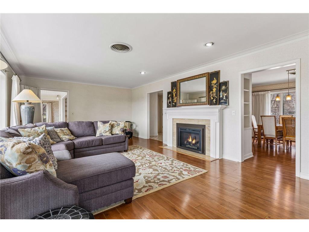 2685 Shadywood Road Orono MN 55331 - Lake Minnetonka 7048677 image4