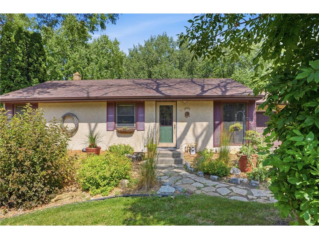 2686 Victoria Street N Roseville MN 55113 - Owasso 7110919 image1