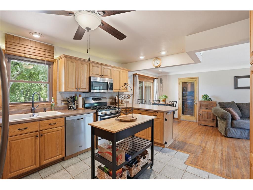 2686 Victoria Street N Roseville MN 55113 - Owasso 7110919 image11
