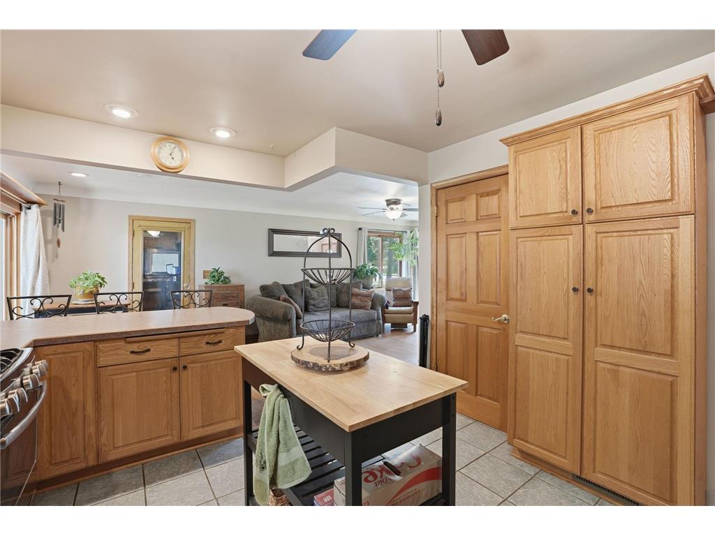 2686 Victoria Street N Roseville MN 55113 - Owasso 7110919 image12