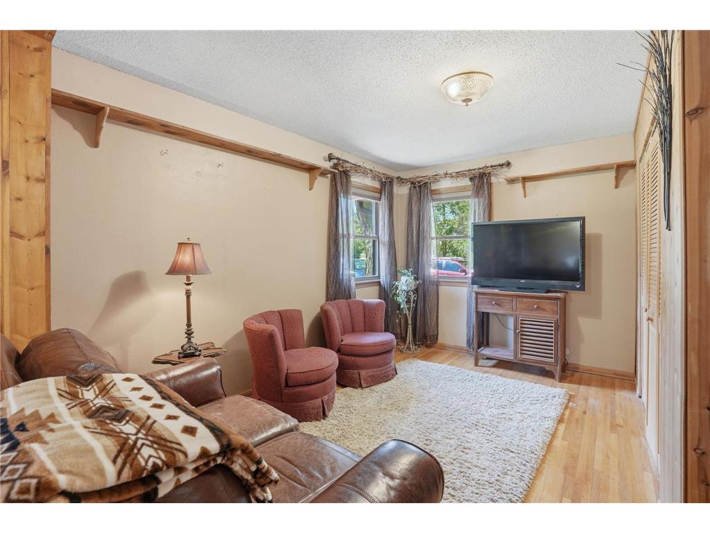 2686 Victoria Street N Roseville MN 55113 - Owasso 7110919 image15