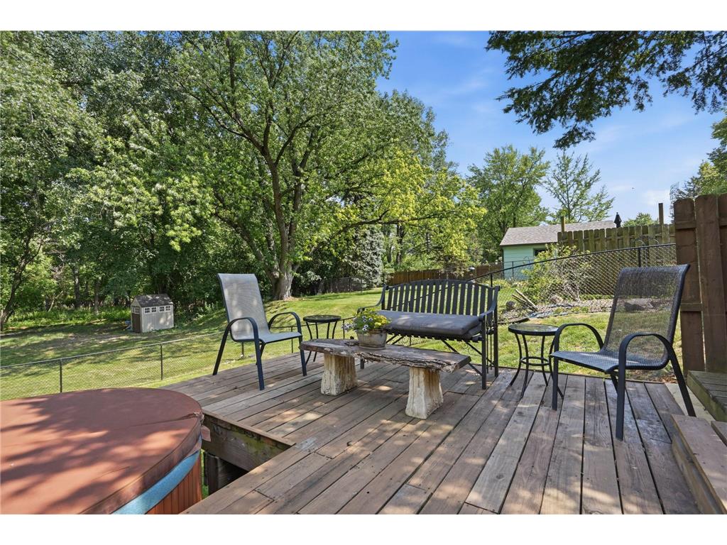 2686 Victoria Street N Roseville MN 55113 - Owasso 7110919 image25
