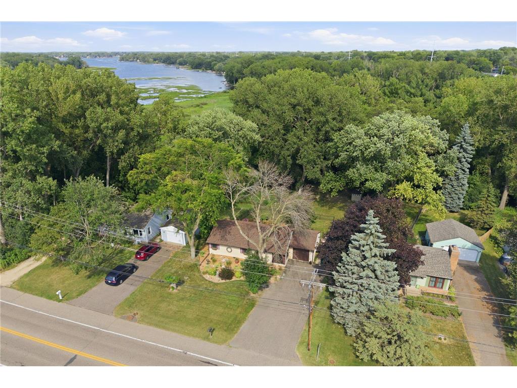 2686 Victoria Street N Roseville MN 55113 - Owasso 7110919 image36