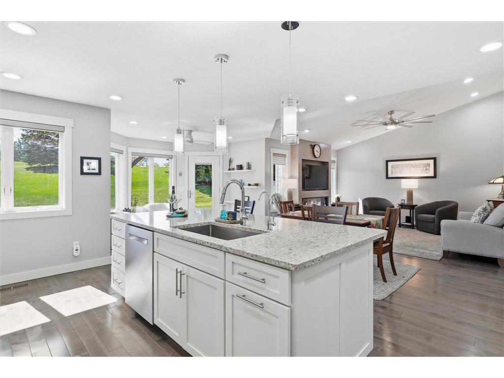 2688 Lake Court Drive #70 Mounds View MN 55112 7067289 image4