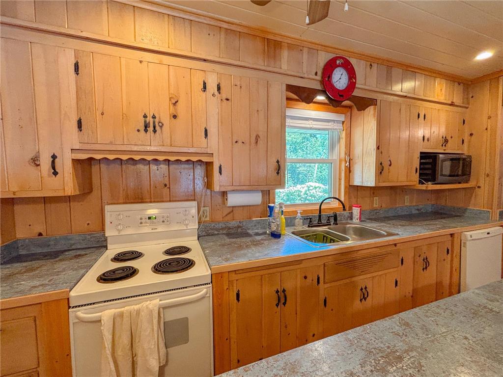 26892 Mar Tee Beach Road Battle Lake MN 56515 - Blanche 7109994 image16