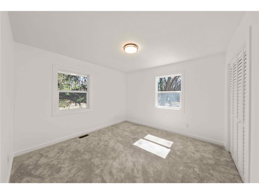 269 Bridge Street Shoreview MN 55126 7048079 image11