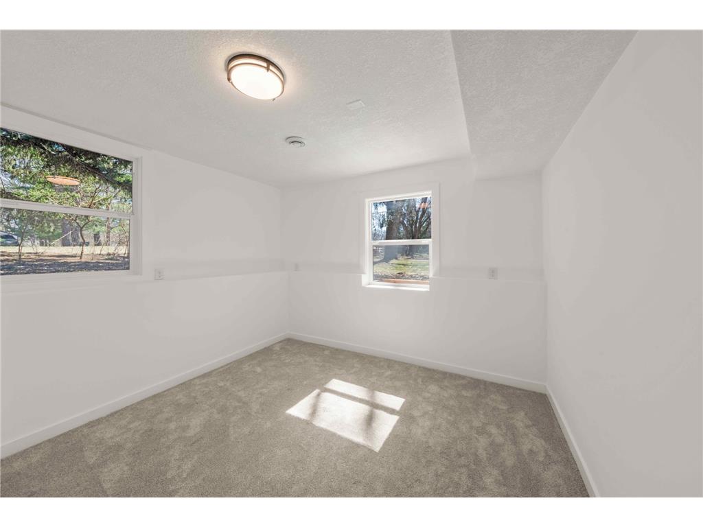 269 Bridge Street Shoreview MN 55126 7048079 image19