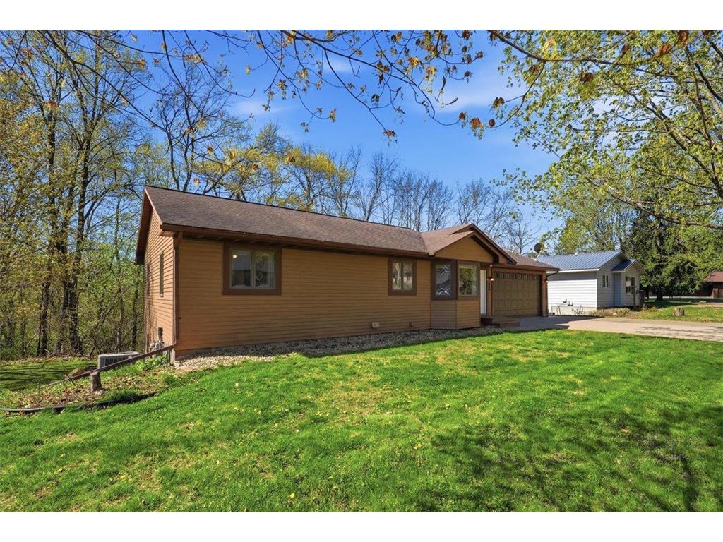 269 E Sunset Lane Ellsworth WI 54011 7064197 image3