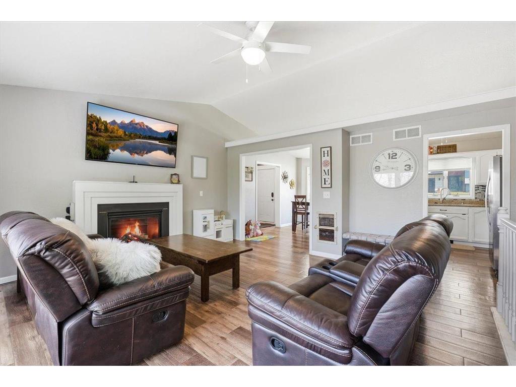 269 E Sunset Lane Ellsworth WI 54011 7064197 image6