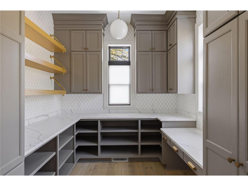 269 Edgewood Lane West Saint Paul MN 55118 7049603 image18