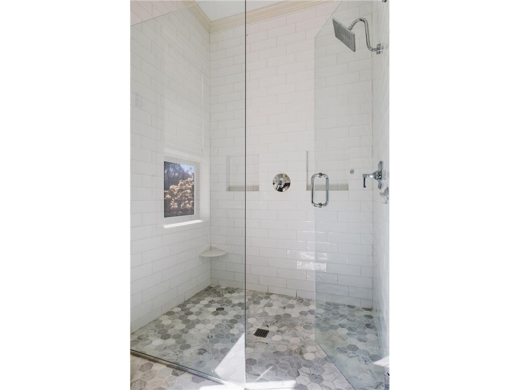 269 Edgewood Lane West Saint Paul MN 55118 7049603 image27