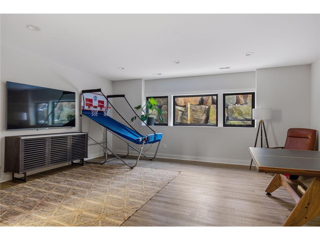 269 Edgewood Lane West Saint Paul MN 55118 7049603 image41