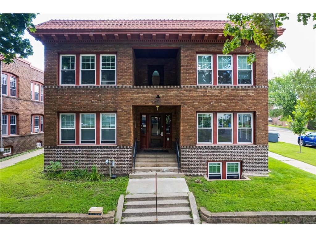 269 Oxford Street N Saint Paul MN 55104 6783039 image1