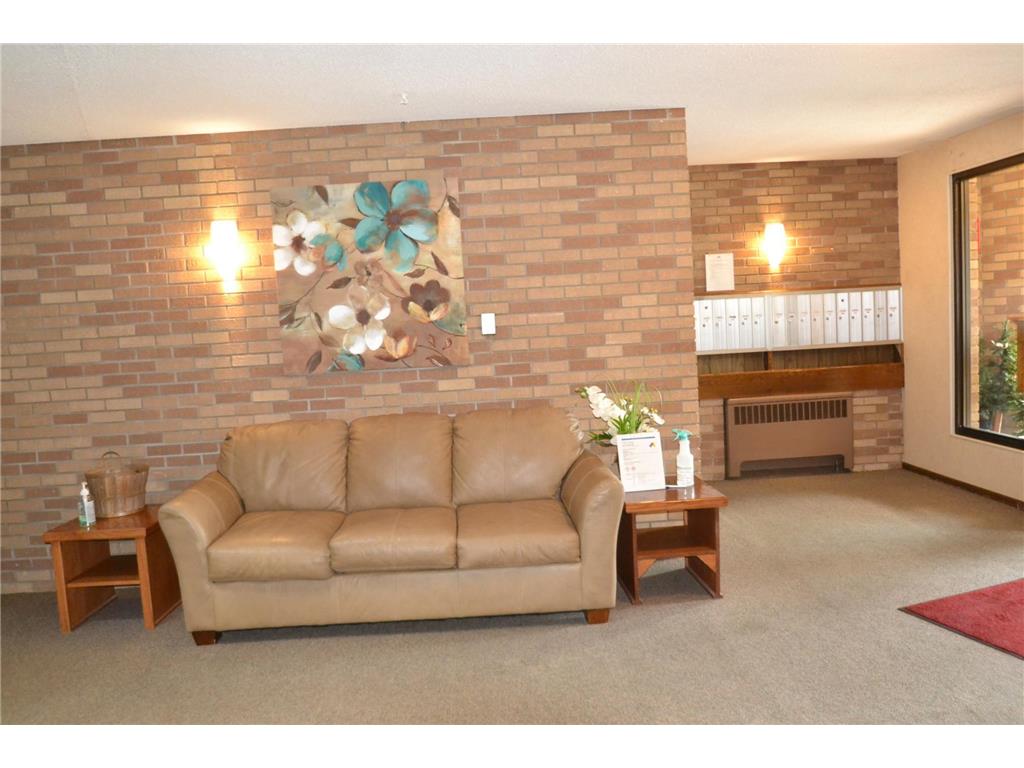 2690 Oxford Street N #209 Roseville MN 55113 7013060 image29