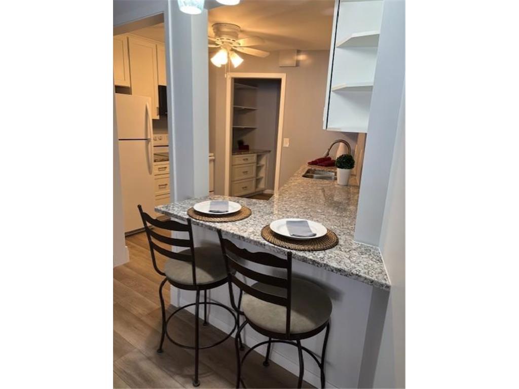 2690 Oxford Street N #209 Roseville MN 55113 7013060 image3