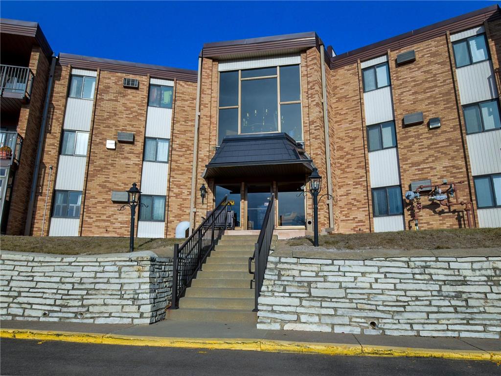 2690 Oxford Street N #232 Roseville MN 55113 6646604 image1