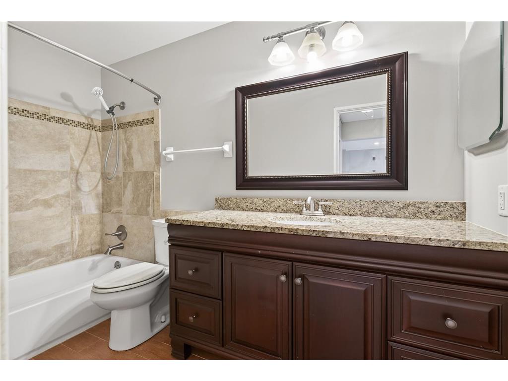 2690 Oxford Street N #239 Roseville MN 55113 7057012 image15