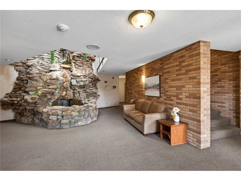 2690 Oxford Street N #239 Roseville MN 55113 7057012 image25