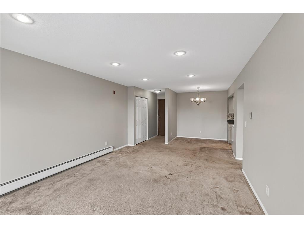 2690 Oxford Street N #239 Roseville MN 55113 7057012 image6
