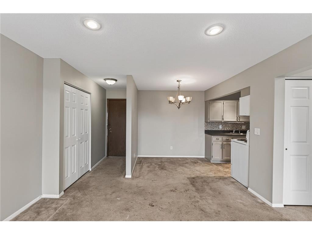 2690 Oxford Street N #239 Roseville MN 55113 7057012 image8